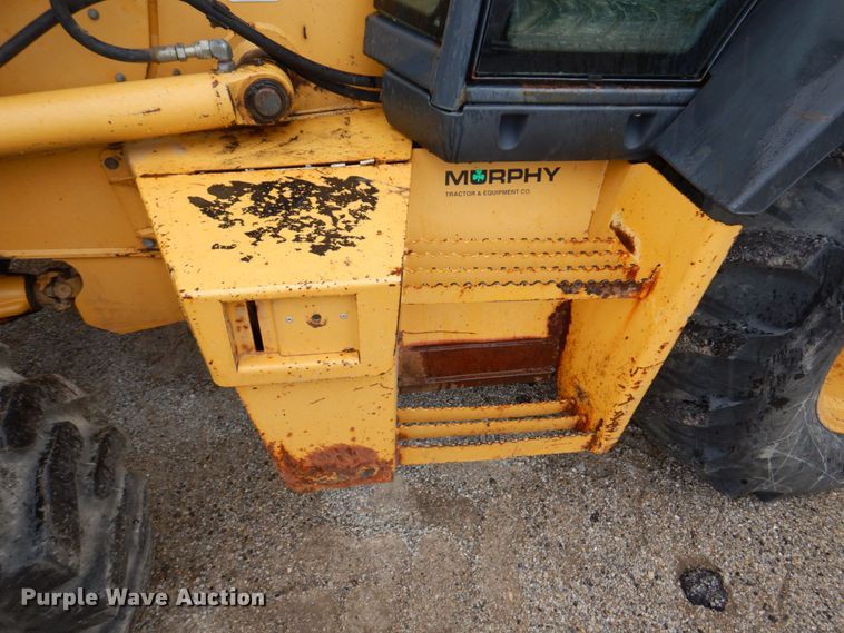 image for item DN7443 2001 John Deere 310SG  backhoe