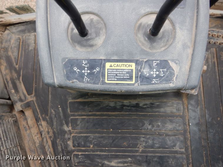 image for item DN7443 2001 John Deere 310SG  backhoe