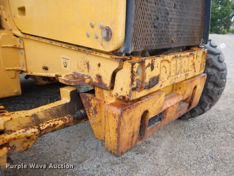 image for item DN7443 2001 John Deere 310SG  backhoe