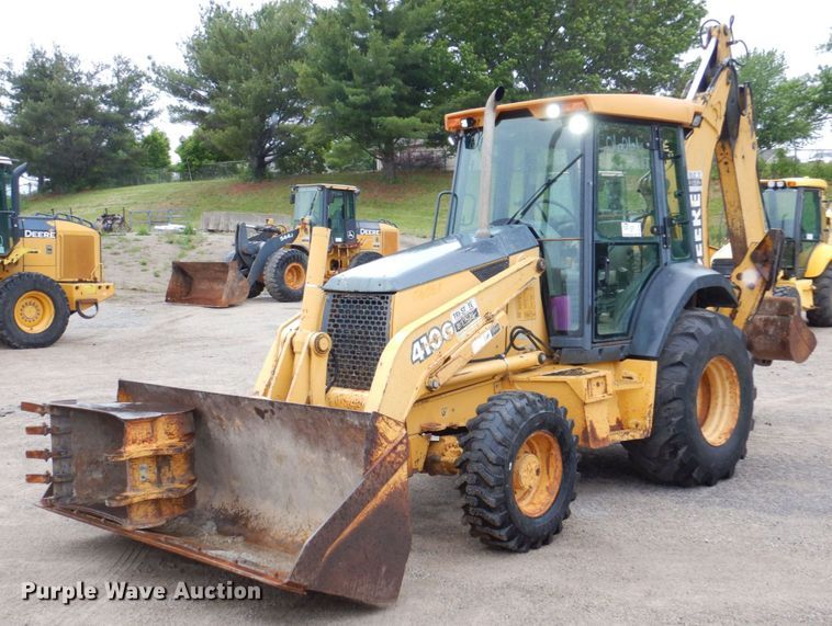 image for item DN7444 2003 John Deere 410G  backhoe