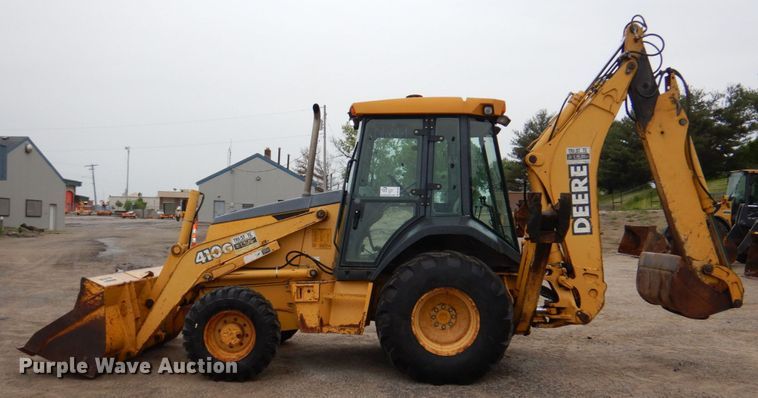 image for item DN7444 2003 John Deere 410G  backhoe