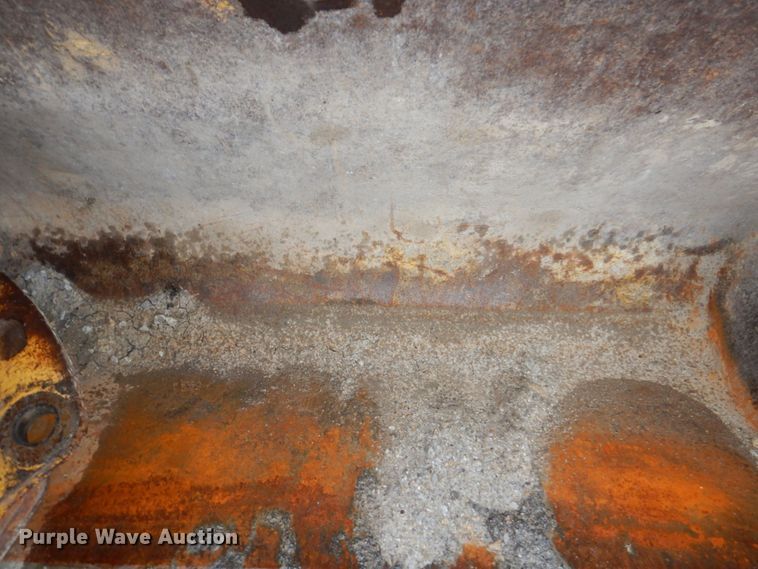 image for item DN7444 2003 John Deere 410G  backhoe