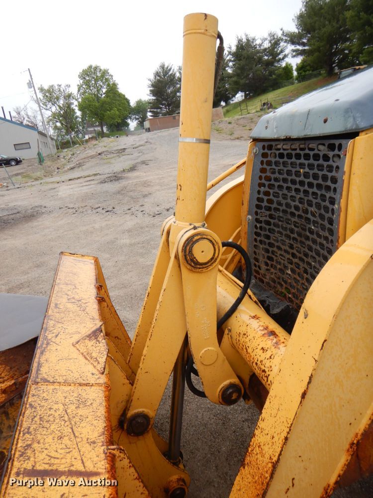 image for item DN7444 2003 John Deere 410G  backhoe