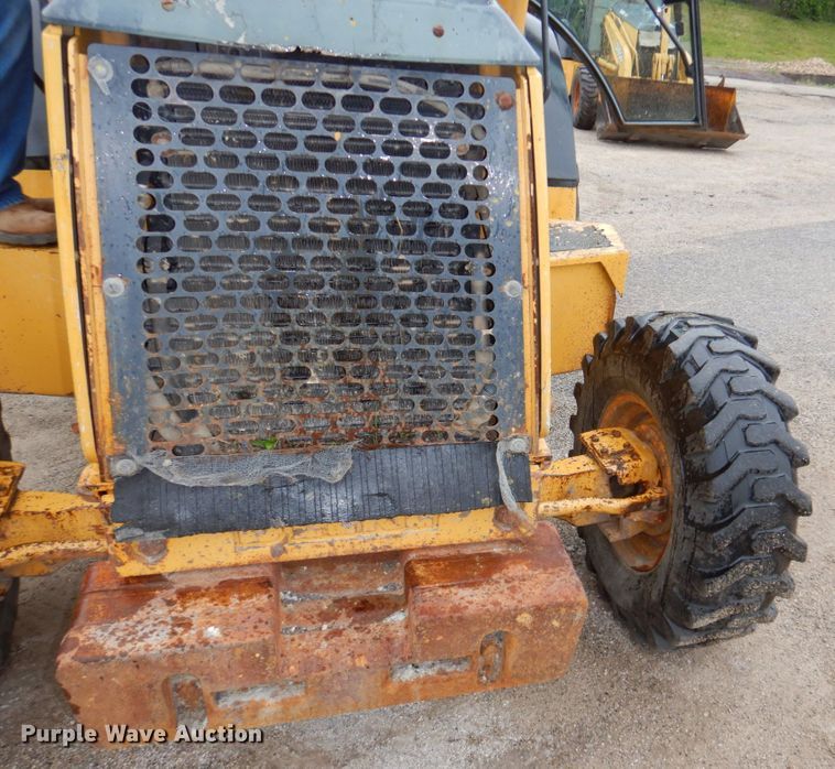 image for item DN7444 2003 John Deere 410G  backhoe