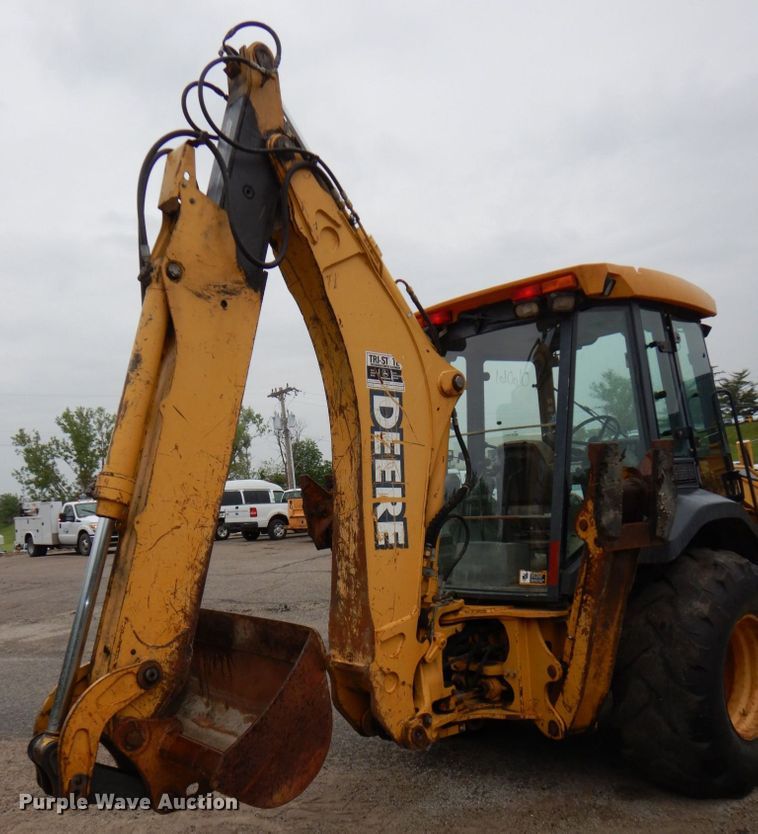 image for item DN7444 2003 John Deere 410G  backhoe