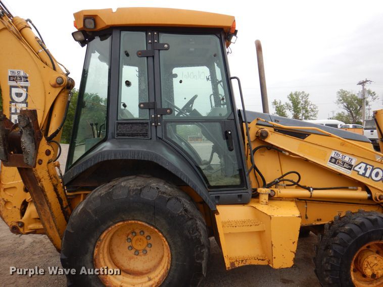 image for item DN7444 2003 John Deere 410G  backhoe