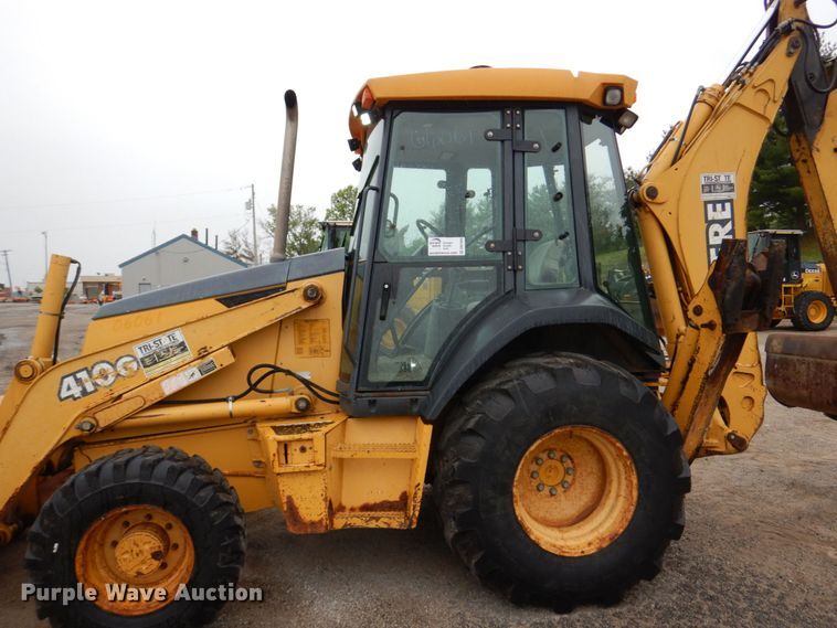 image for item DN7444 2003 John Deere 410G  backhoe