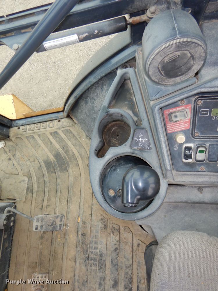 image for item DN7444 2003 John Deere 410G  backhoe