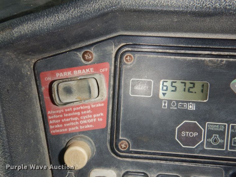 image for item DN7444 2003 John Deere 410G  backhoe