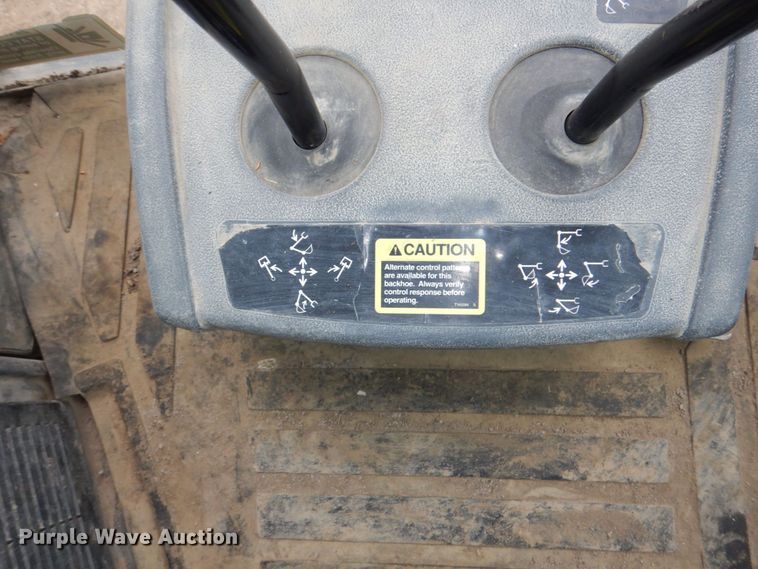 image for item DN7444 2003 John Deere 410G  backhoe