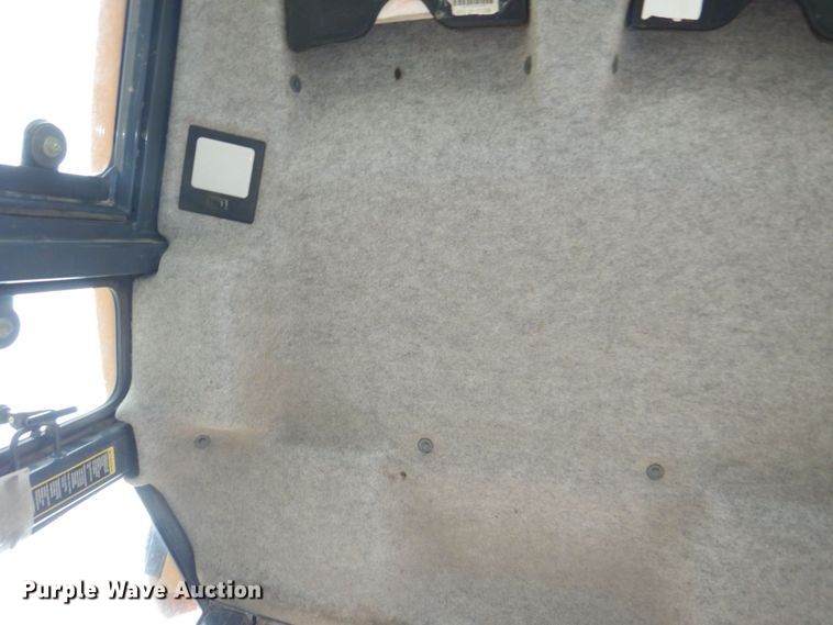 image for item DN7444 2003 John Deere 410G  backhoe