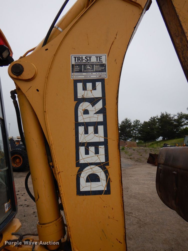 image for item DN7444 2003 John Deere 410G  backhoe