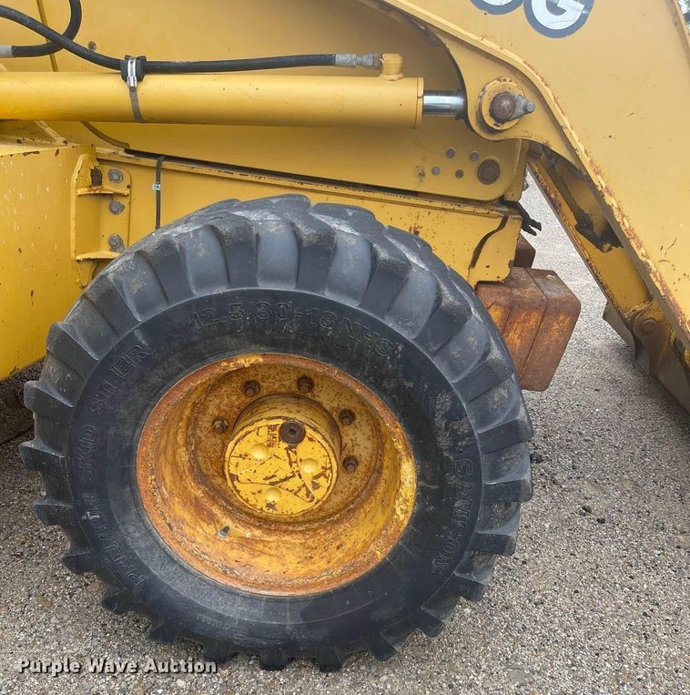 image for item DN7444 2003 John Deere 410G  backhoe