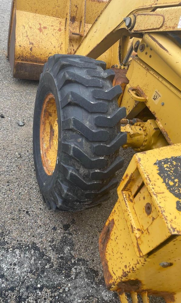 image for item DN7444 2003 John Deere 410G  backhoe