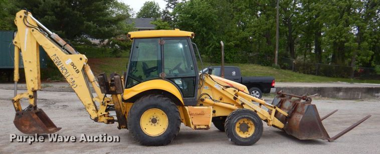 image for item DN7445 2005 New Holland LB90B  backhoe