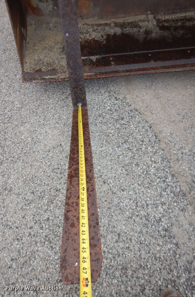 image for item DN7445 2005 New Holland LB90B  backhoe