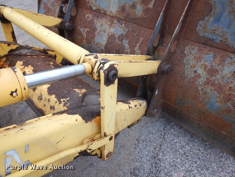 image for item DN7445 2005 New Holland LB90B  backhoe