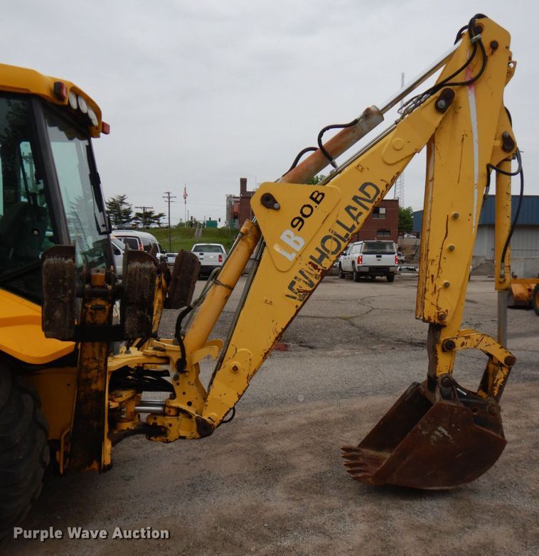 image for item DN7445 2005 New Holland LB90B  backhoe