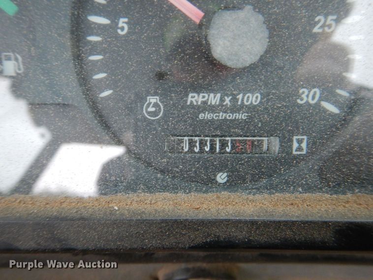 image for item DN7445 2005 New Holland LB90B  backhoe