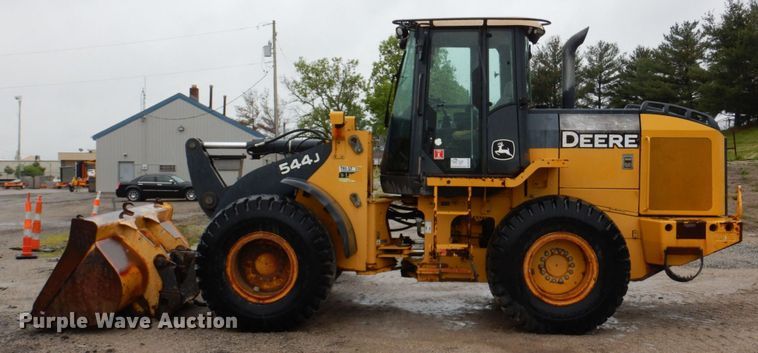 image for item DN7446 2007 John Deere 544J  wheel loader