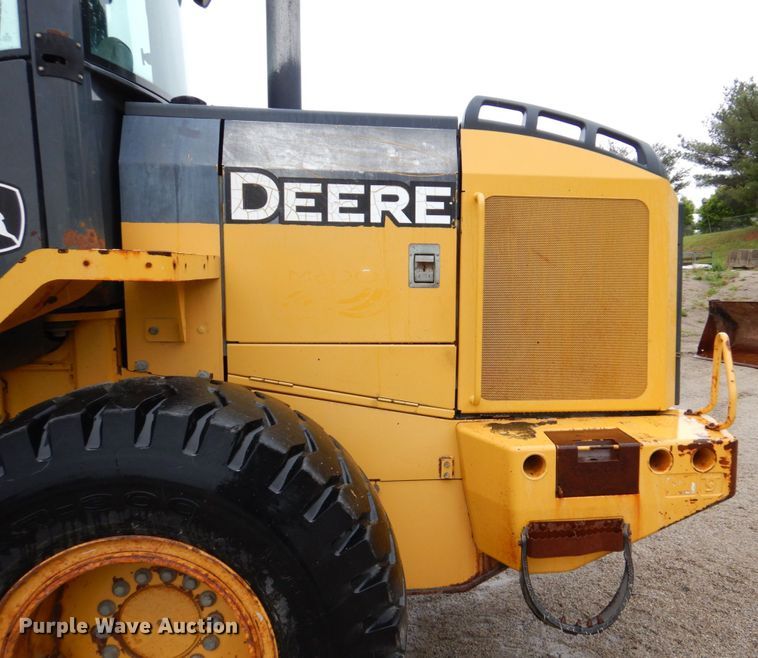 image for item DN7446 2007 John Deere 544J  wheel loader
