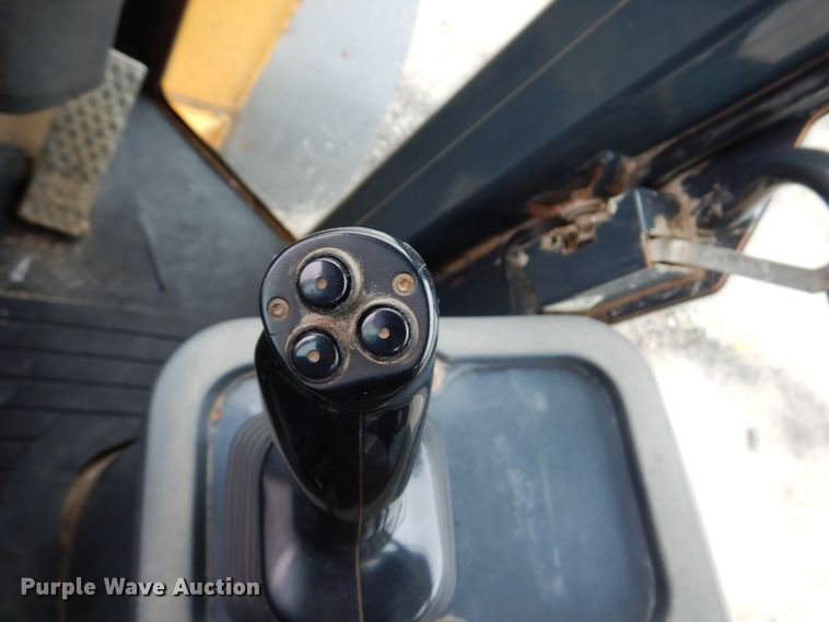 image for item DN7446 2007 John Deere 544J  wheel loader