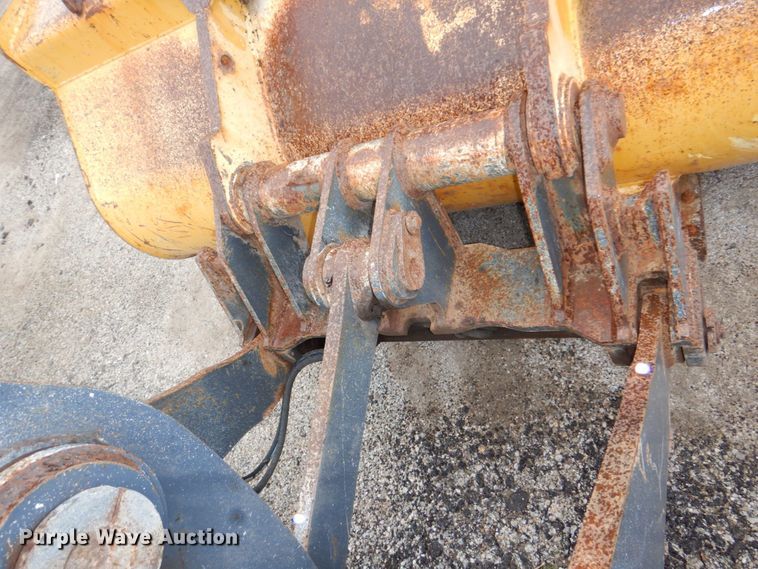 image for item DN7447 2006 John Deere 444J  wheel loader