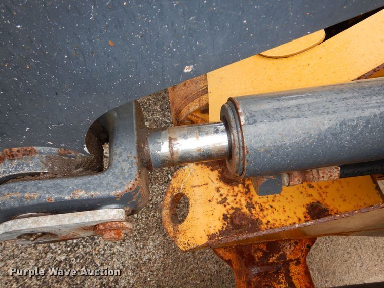 image for item DN7447 2006 John Deere 444J  wheel loader