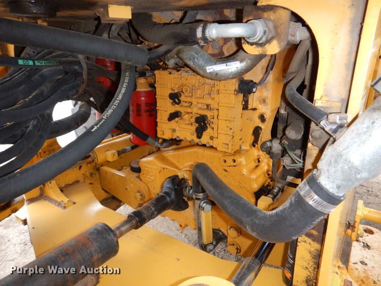 image for item DN7447 2006 John Deere 444J  wheel loader