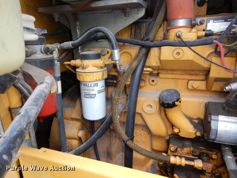 image for item DN7447 2006 John Deere 444J  wheel loader