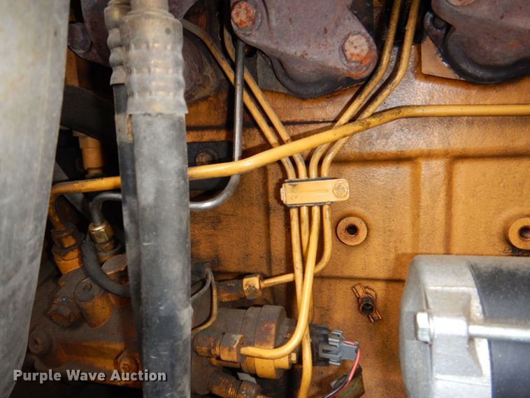 image for item DN7447 2006 John Deere 444J  wheel loader