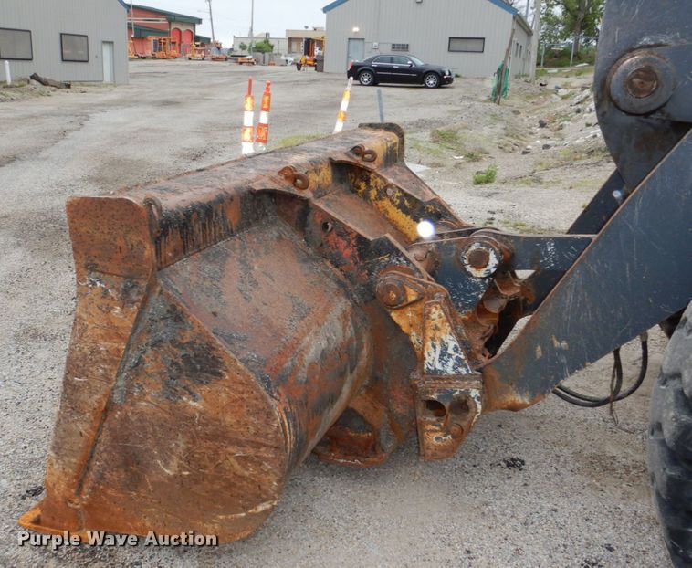 image for item DN7448 2005 John Deere 544J  wheel loader