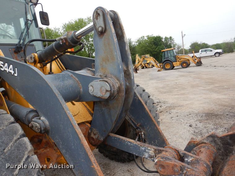 image for item DN7448 2005 John Deere 544J  wheel loader