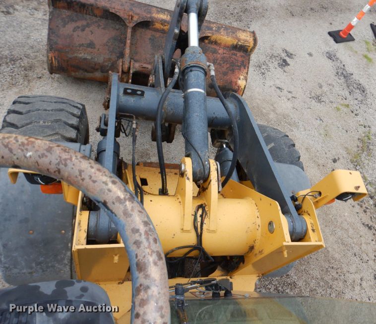 image for item DN7448 2005 John Deere 544J  wheel loader