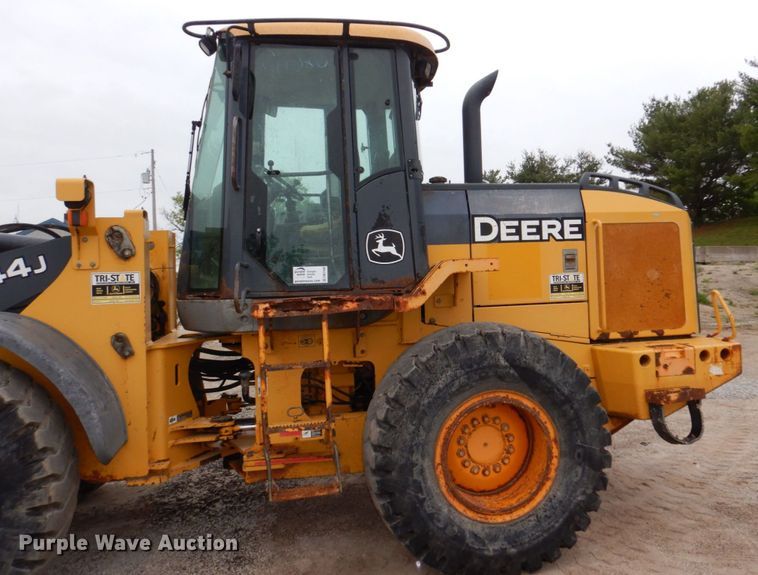 image for item DN7448 2005 John Deere 544J  wheel loader