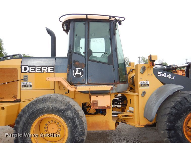 image for item DN7448 2005 John Deere 544J  wheel loader
