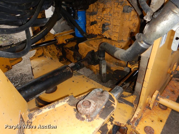 image for item DN7448 2005 John Deere 544J  wheel loader