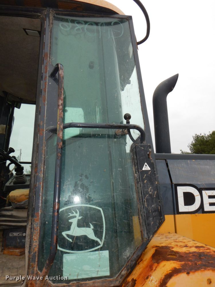 image for item DN7448 2005 John Deere 544J  wheel loader