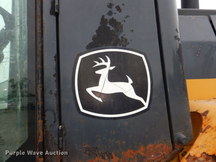 image for item DN7448 2005 John Deere 544J  wheel loader