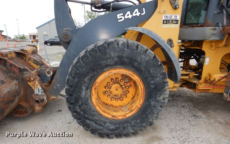 image for item DN7448 2005 John Deere 544J  wheel loader