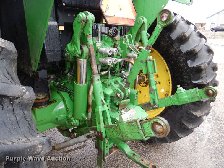 image for item DN7450 John Deere 7130  MFWD tractor