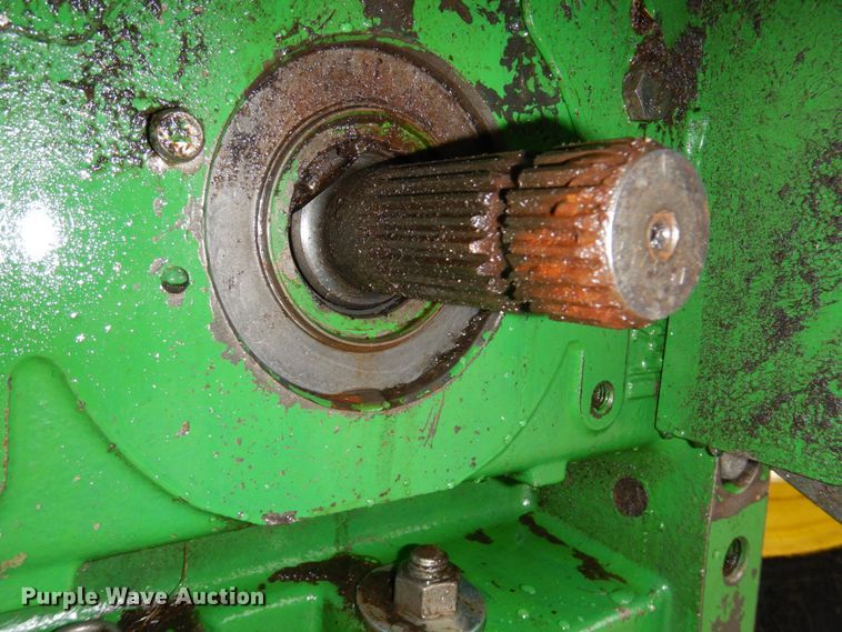 image for item DN7450 John Deere 7130  MFWD tractor