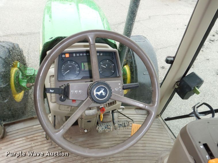 image for item DN7450 John Deere 7130  MFWD tractor