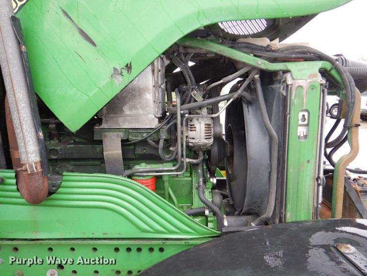 image for item DN7450 John Deere 7130  MFWD tractor