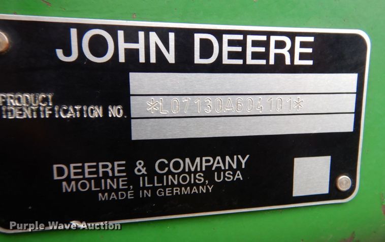 image for item DN7450 John Deere 7130  MFWD tractor
