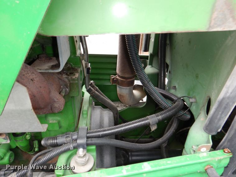 image for item DN7451 John Deere 7130  MFWD tractor