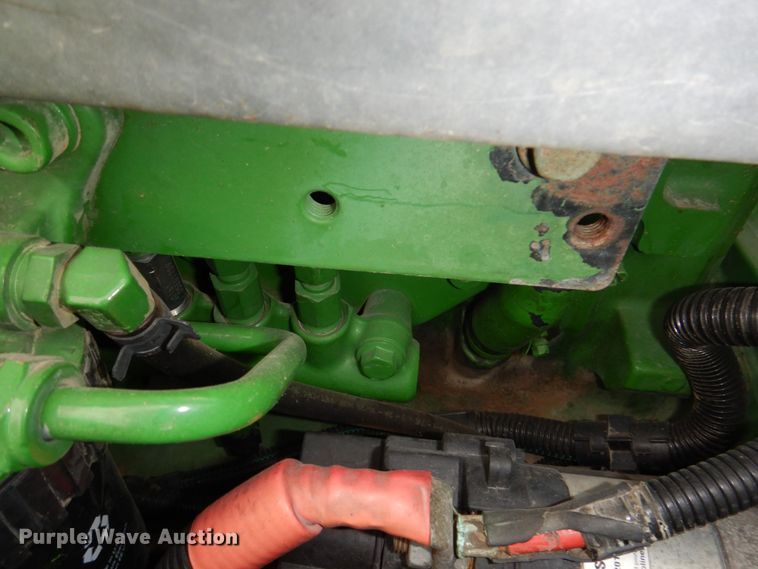 image for item DN7451 John Deere 7130  MFWD tractor