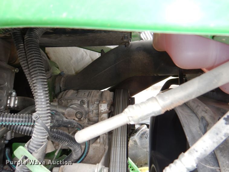 image for item DN7451 John Deere 7130  MFWD tractor