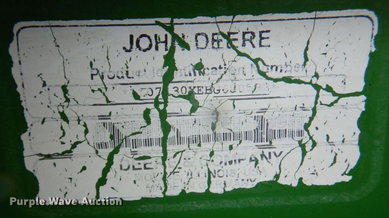 image for item DN7451 John Deere 7130  MFWD tractor