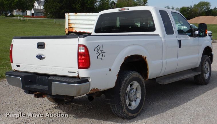 image for item DN7477 2016 Ford F250 Super Duty XLT  SuperCab pickup truck